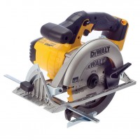 Аккумуляторная дисковая пила DeWALT DCS391N