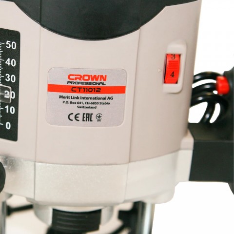 Фрезер CROWN CT11012