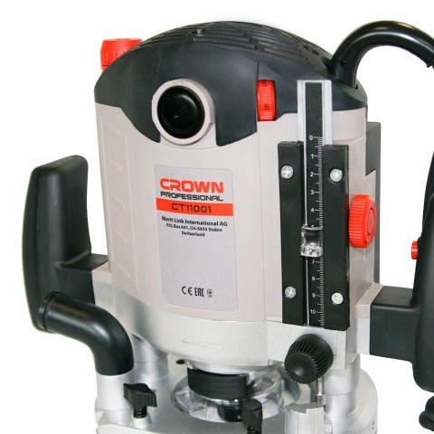 Фрезер CROWN CT11001