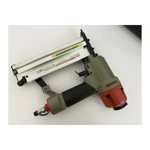 Гвоздезабивной пневматический пистолет CROWN CT38107 BMC