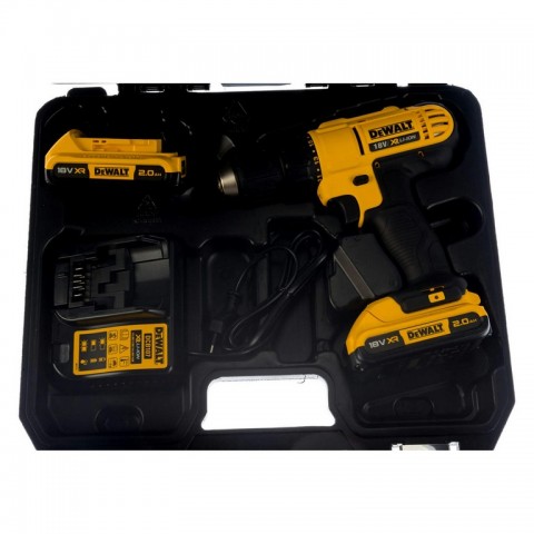 Аккумуляторная дрель-шуруповёрт DeWALT DCD771D2